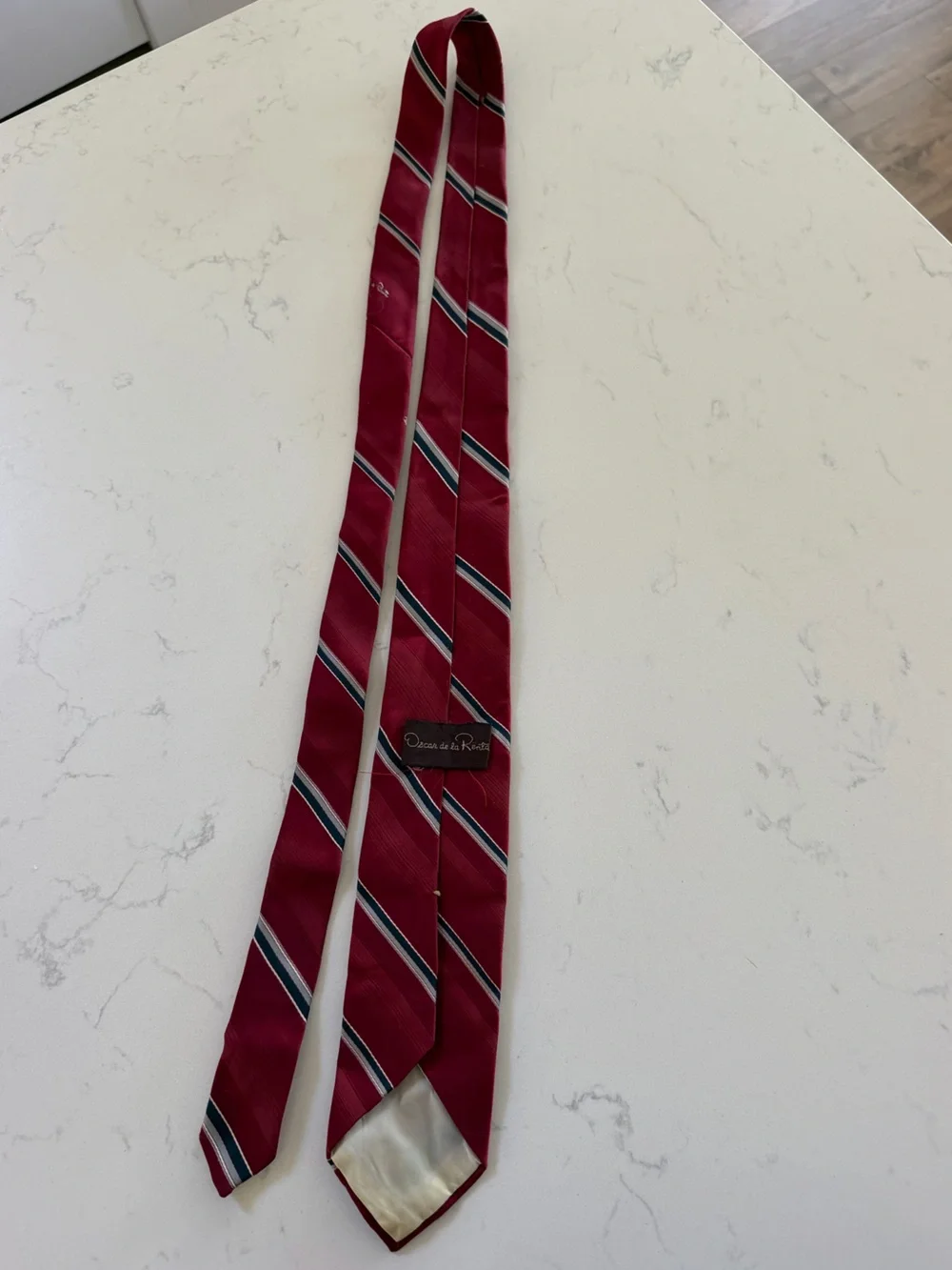 Oscar de la Renta Men's Burgundy Diagonal Stripe Tie with Navy & White Accents